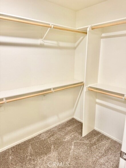 Building Photo - 30485 Village Terrace Dr