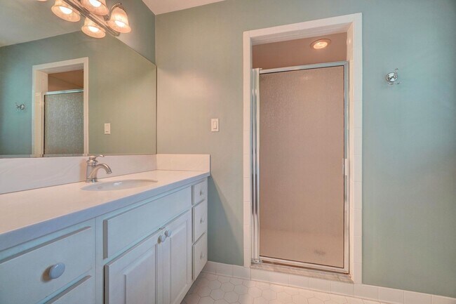 Building Photo - Reduced & Ready NOW! WATERFRONT Home in Wi...