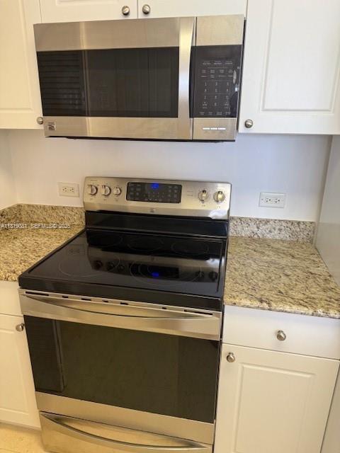 Building Photo - 19501 W Country Club Dr