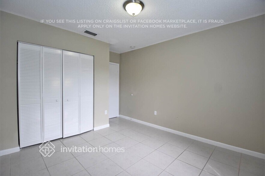 Building Photo - 15308 SW 53rd St