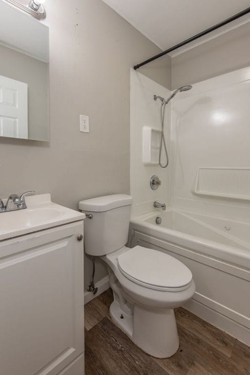 Building Photo - 104 Glen Garry Rd