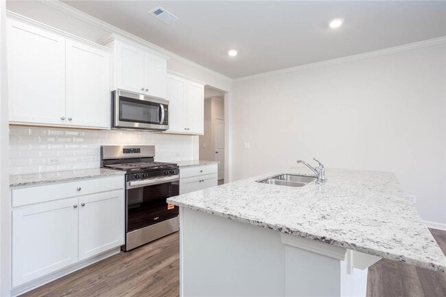 Building Photo - 65 Grv Spgs Ct