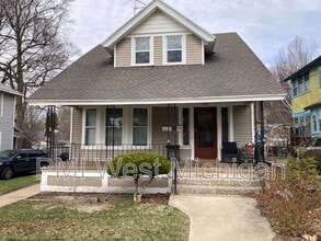 Building Photo - 337 Cedar St NE