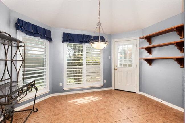 Building Photo - 4522 Laurel Green Ct