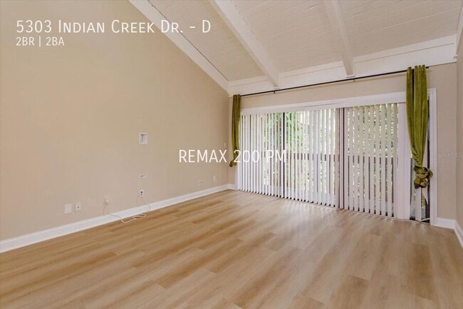 Building Photo - 5303 Indian Creek Dr
