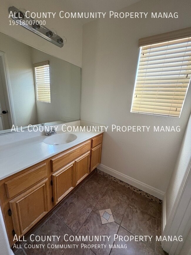 Building Photo - 26836 Hanford St
