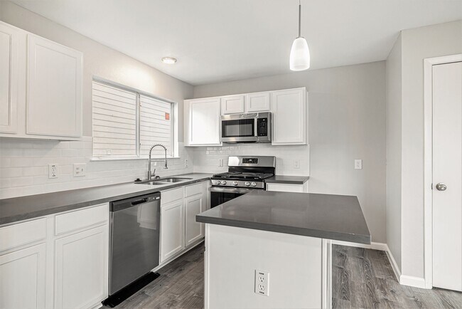 Building Photo - 1091 Verde Trails Dr