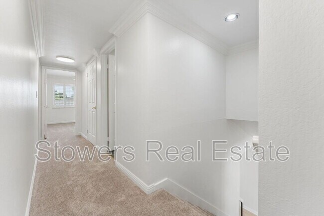Building Photo - 2406 Talavera Dr