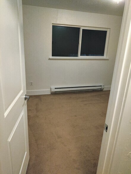 Building Photo - 1110 Hayes St