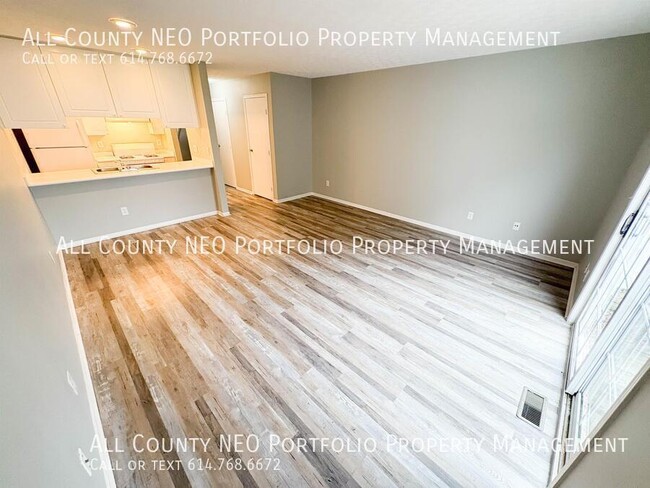 Building Photo - 6755 Axtel Dr