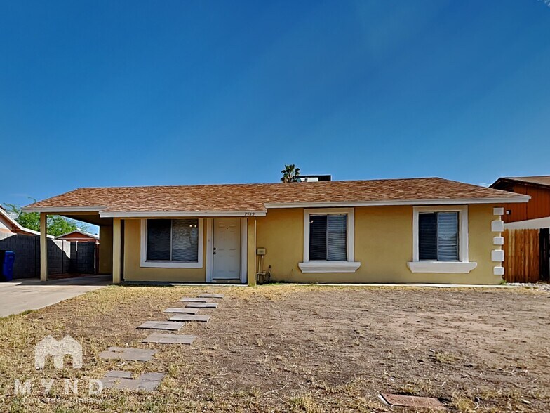 Primary Photo - 7562 W Turney Ave