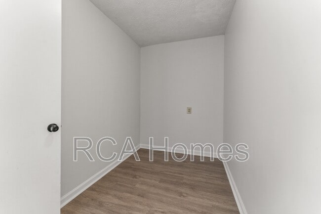Building Photo - 3164 Bluebell Ln
