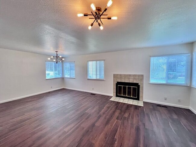 Building Photo - 7534 Whimbleton Way