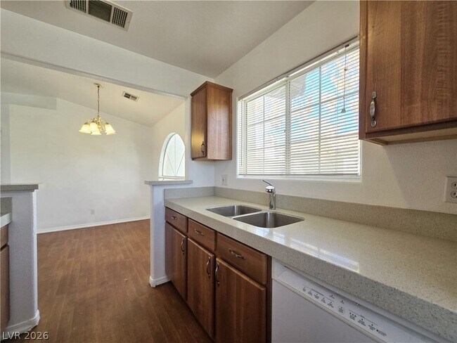 Building Photo - 3512 Winterhaven St