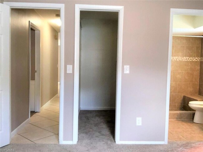 Building Photo - 10328 Windley Key Terrace