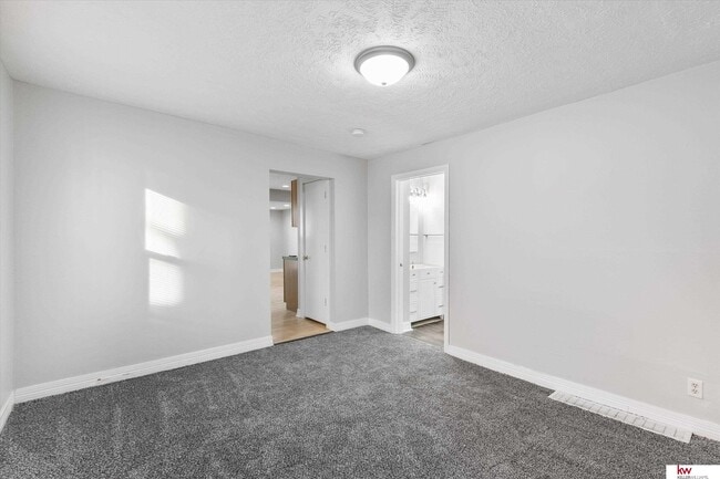 Building Photo - 2417 S 13th St