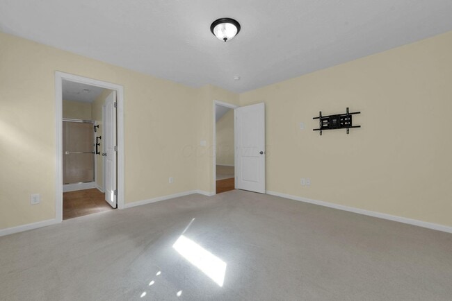 Building Photo - 5833 Ivy Branch Dr