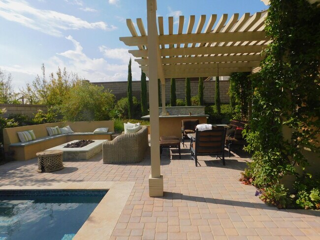 Building Photo - 7291 Range Vw Cir