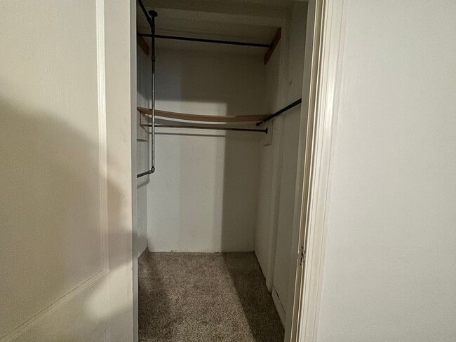 Building Photo - Plaza District / Classen 3 Bed Beauty! - Move In Deposit-Free! (If Qualified)