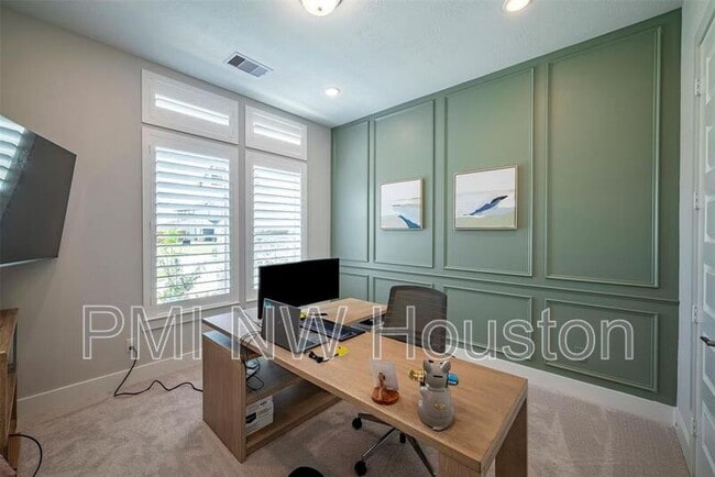 Building Photo - 244 Summer Sunrise Dr