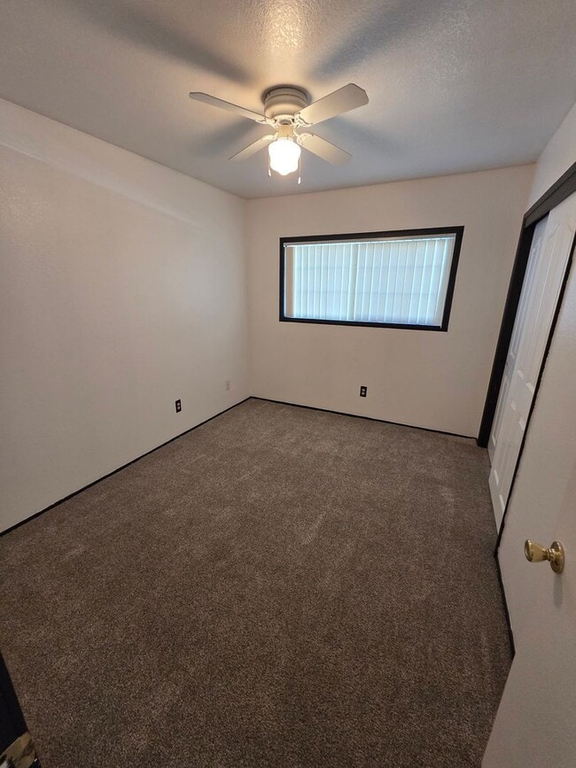 Building Photo - 1460 Linden Way