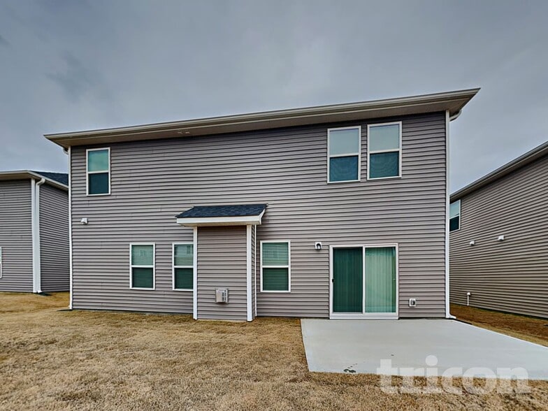 Building Photo - 308 Allenby Ln