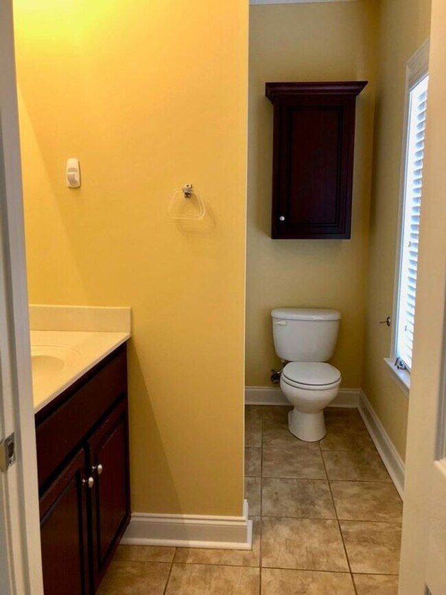 Building Photo - Aspen Ridge