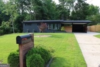 Building Photo - 39 Willow Dr
