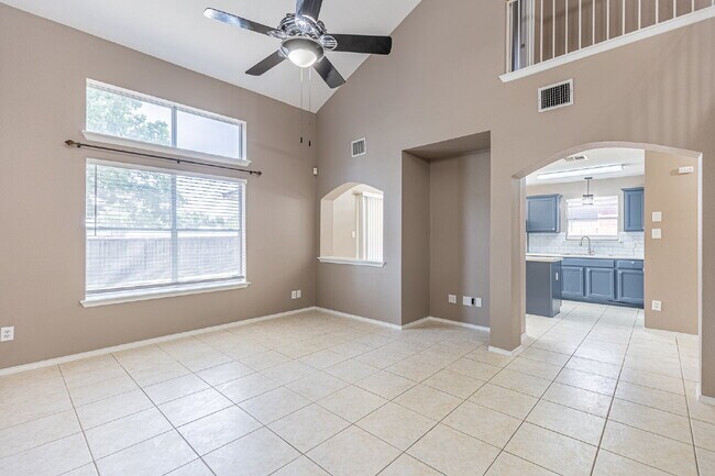 Building Photo - 2016 Buckley Ln