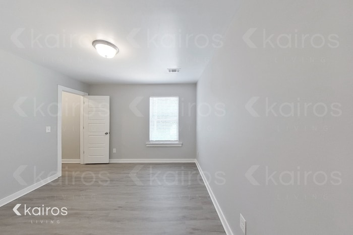 Building Photo - 11647 Woodland Lake Rd