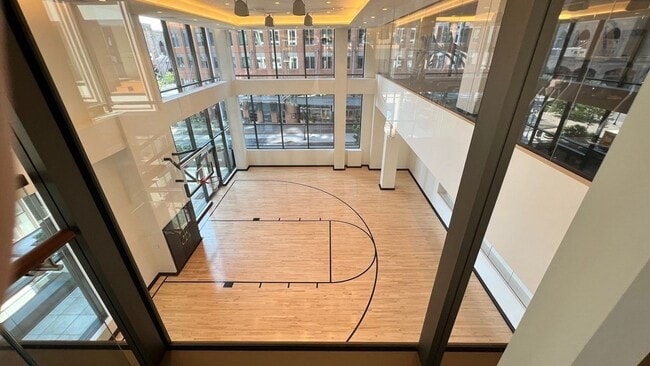 Building Photo - 133 Seaport Blvd