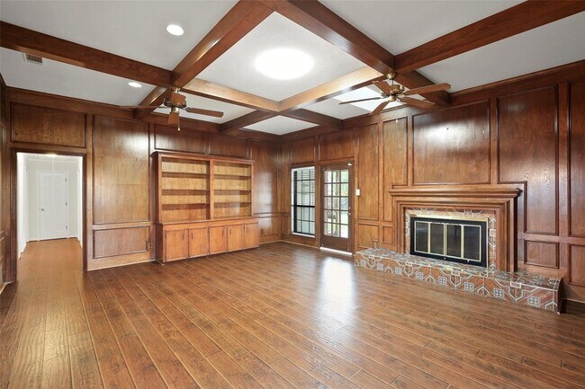 Building Photo - 10135 Rita Rd