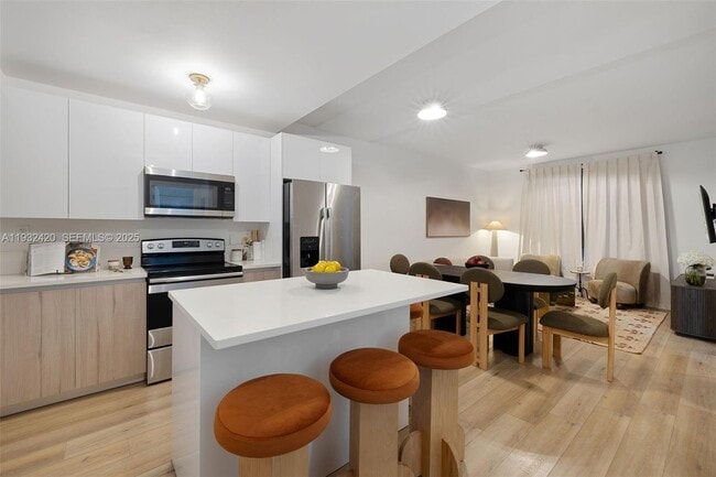 Building Photo - 1542 NW 2nd St