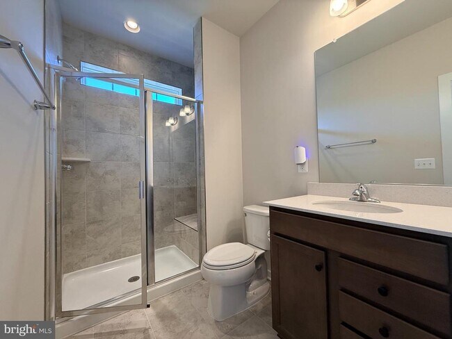 Building Photo - 315 Willis St