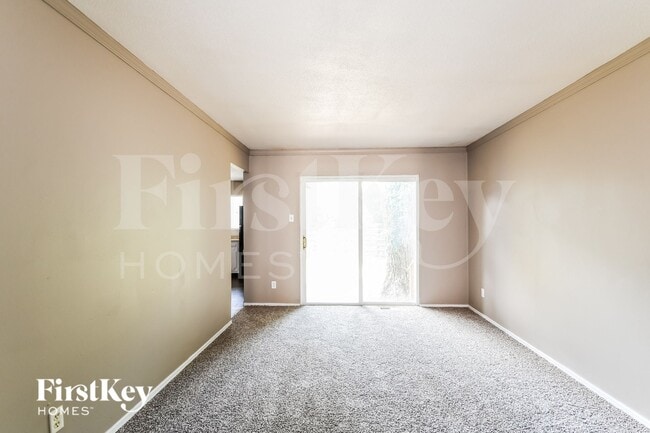 Building Photo - 2030 E Humes Ln