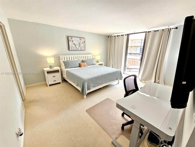 Building Photo - 3200 S Ocean Blvd