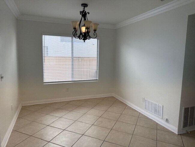 Building Photo - Spectacular view home in Anaheim Hills