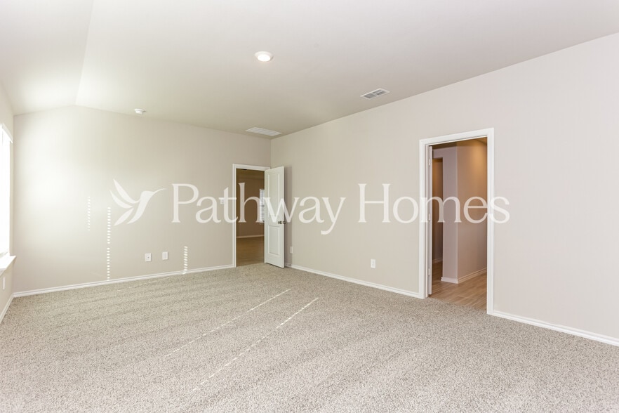 Building Photo - 8448 Hollymead Ln