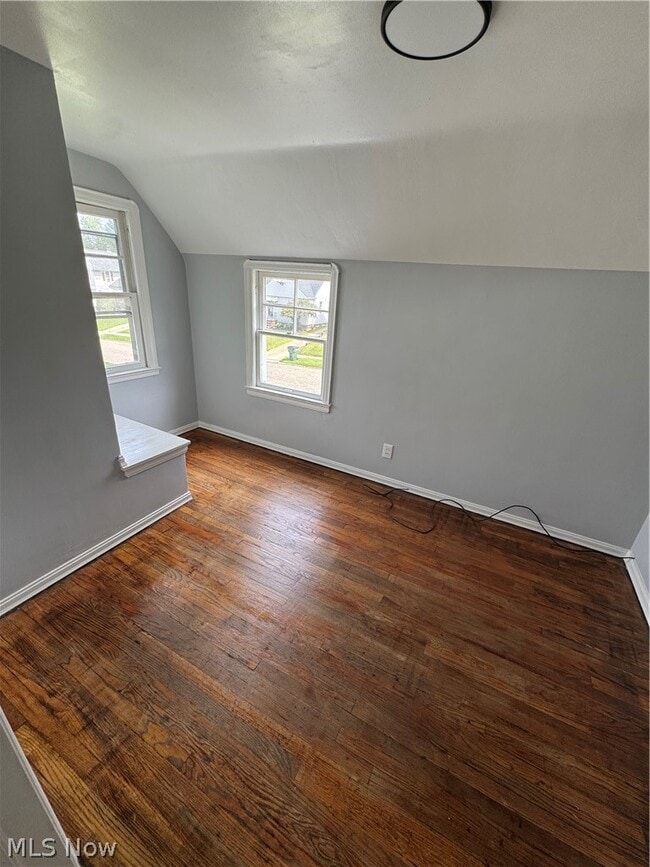 Building Photo - 4868 E 88th St