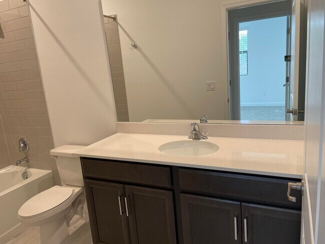 Building Photo - 14167 SW Solange St