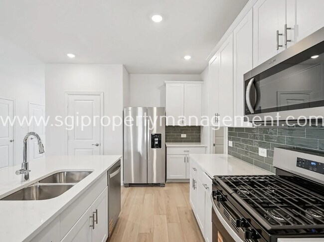 Building Photo - 522 Blanton St