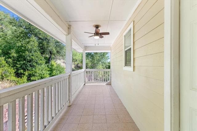 Building Photo - 213 Willow Ridge Rd
