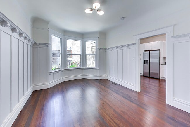 Building Photo - 554a Natoma St