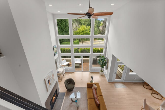 Building Photo - 3019 NW Montara Loop