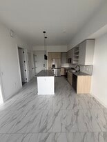 Building Photo - 2054 NE 162nd St