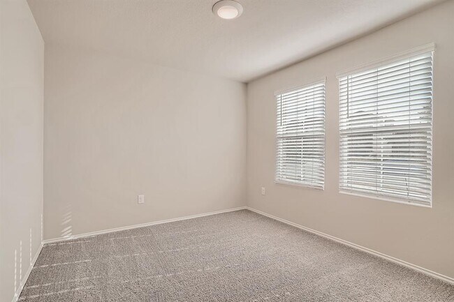 Building Photo - 5832 Brocade Dr