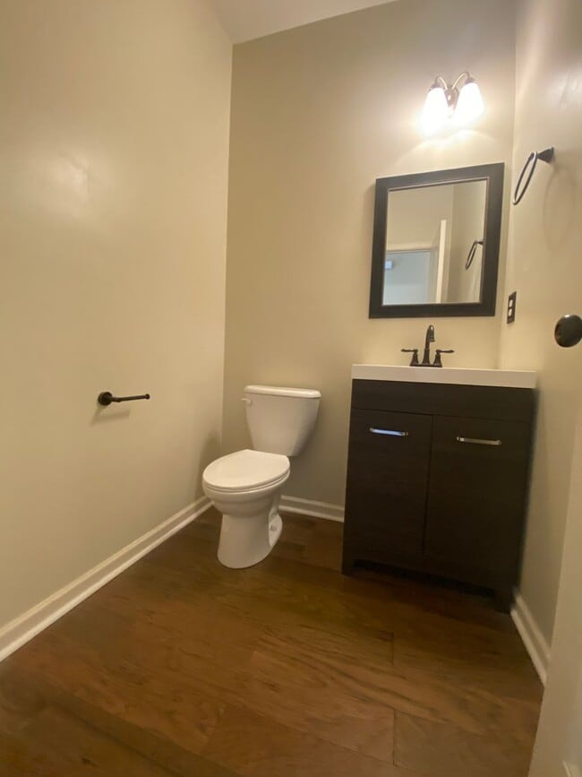 Building Photo - 210 Edgarton Way