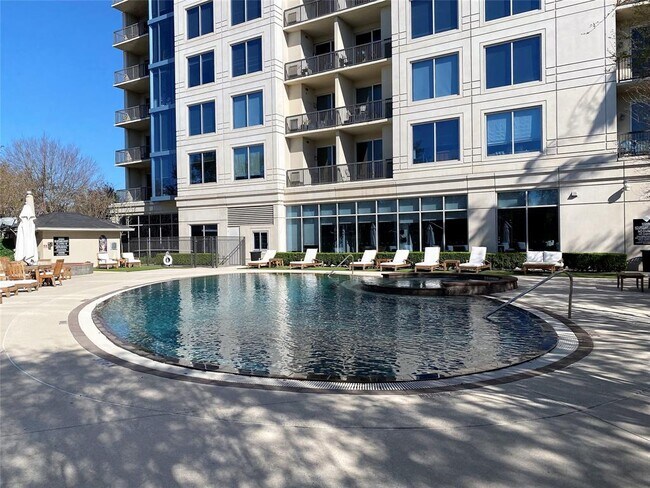 Building Photo - 3333 Allen Pkwy