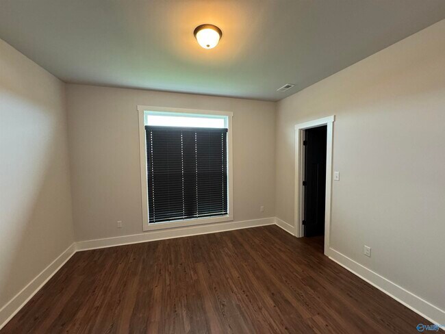 Building Photo - 103 Parvin Way Dr