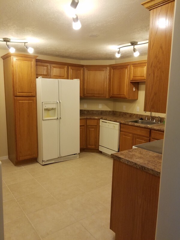 Building Photo - 1497 Palmer Park Ln